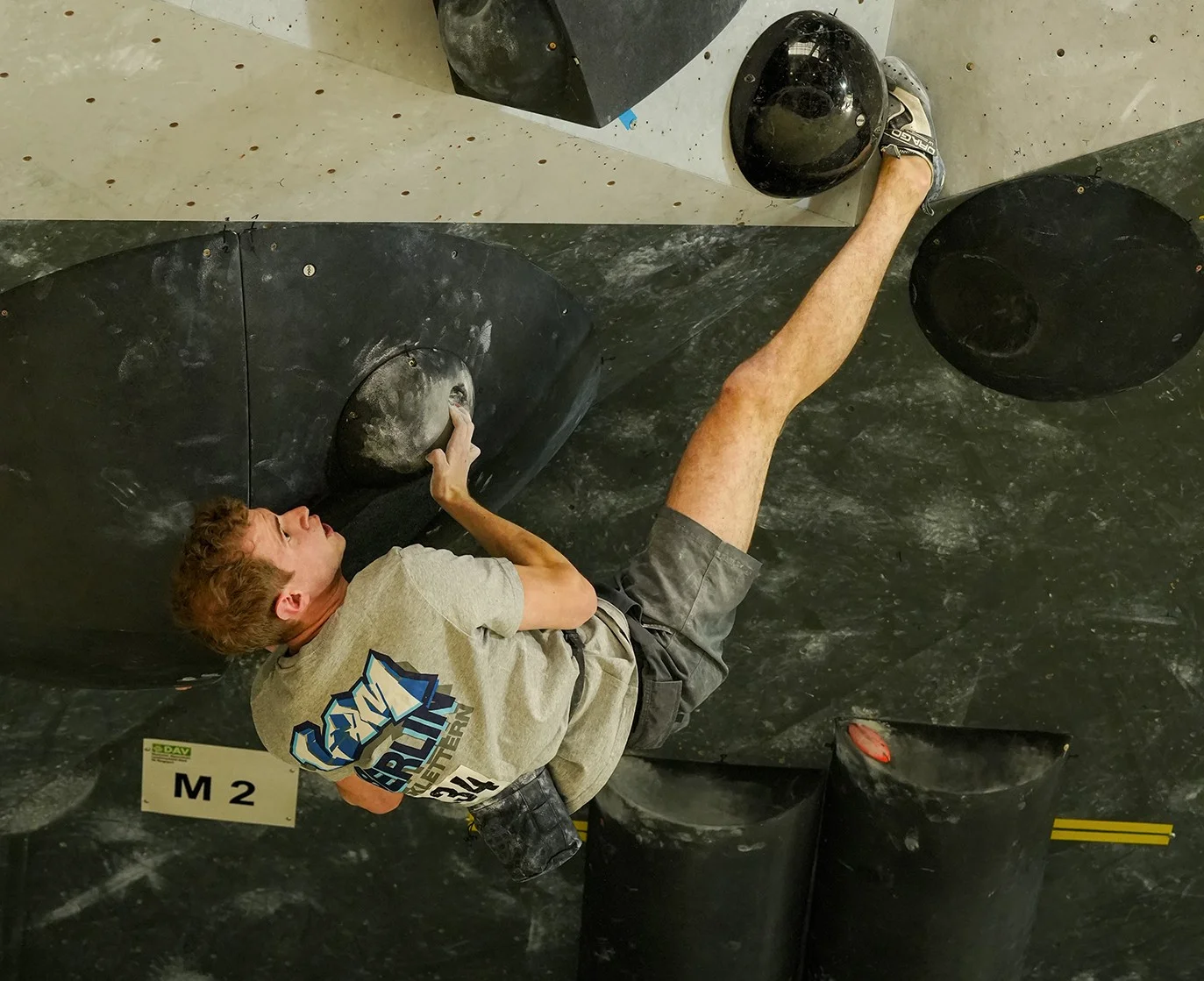 Linus im Finalboulder | © Rouven-Rene Kühn