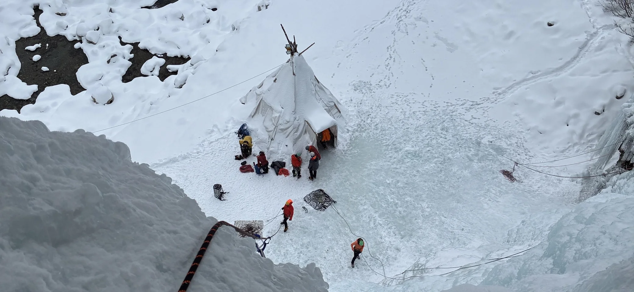 Eisfallklettern - Basiscamp 2026 | © Jörg Müller