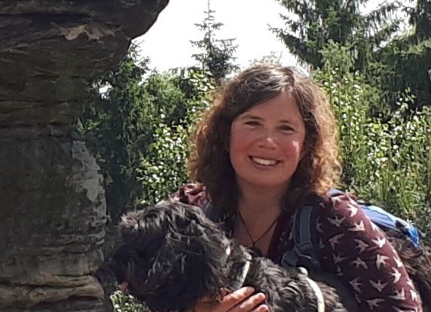 Jenny Breidenstein | © Jenny Breidenstein Jenny Breidenstein mit Hund in Sachsen | © Jenny Breidenstein